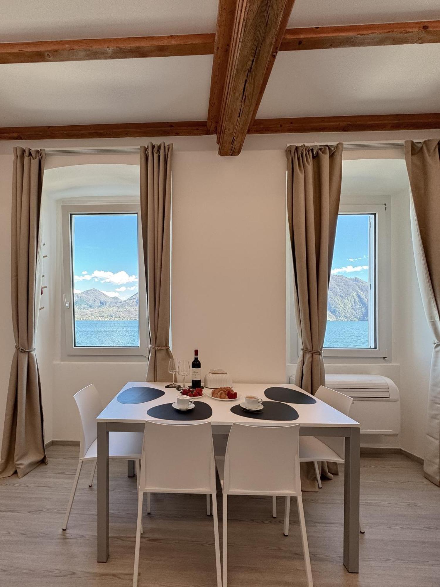 Belvedere 237B Lakeview Luxury Apartment Ghiffa Exteriör bild
