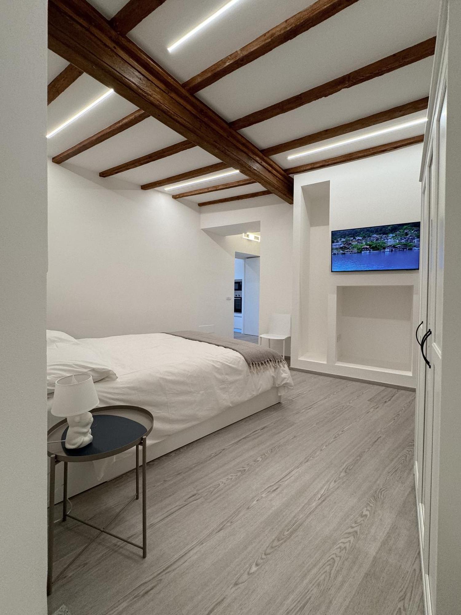 Belvedere 237B Lakeview Luxury Apartment Ghiffa Exteriör bild